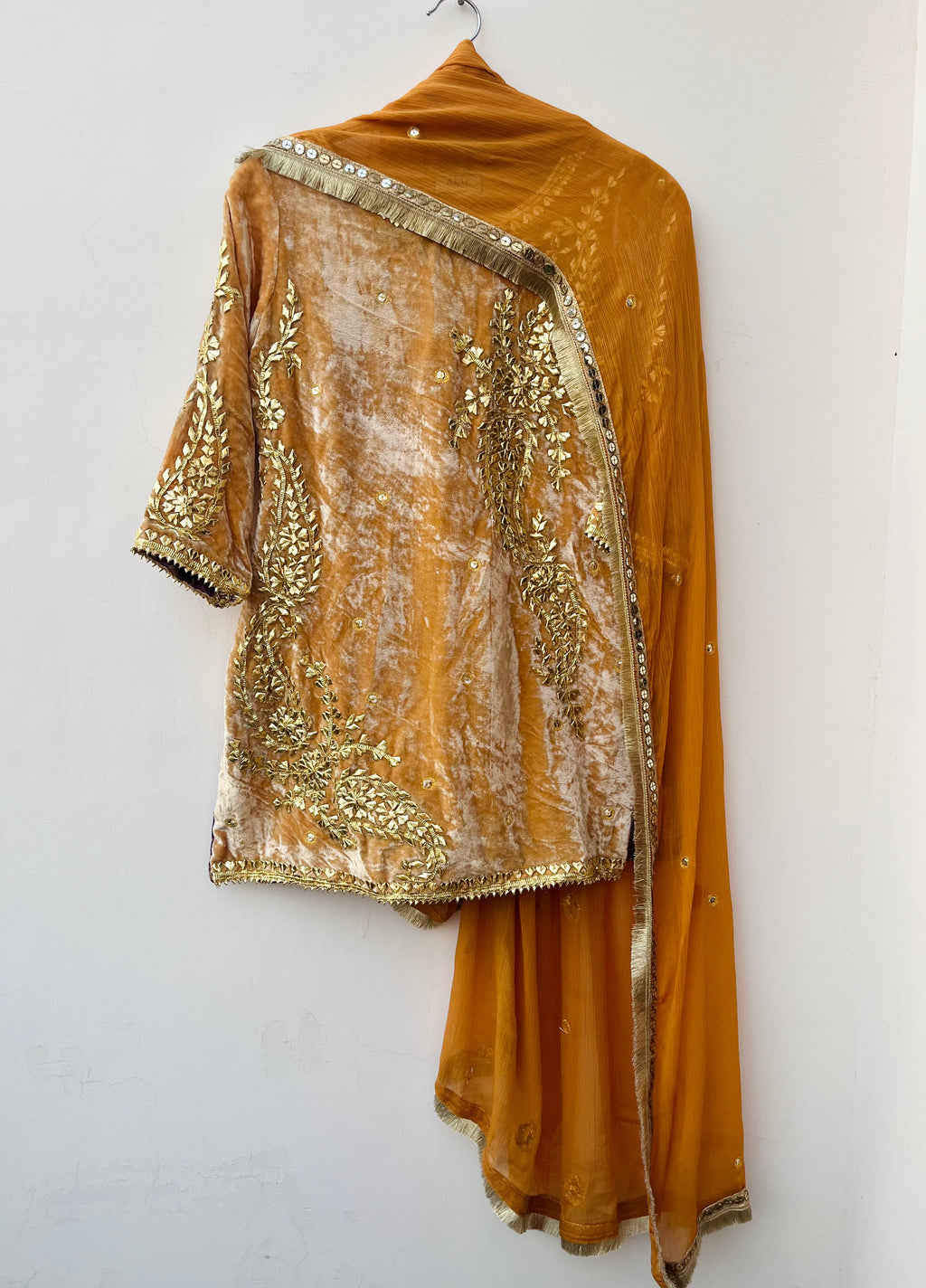 Velvet Garara Set