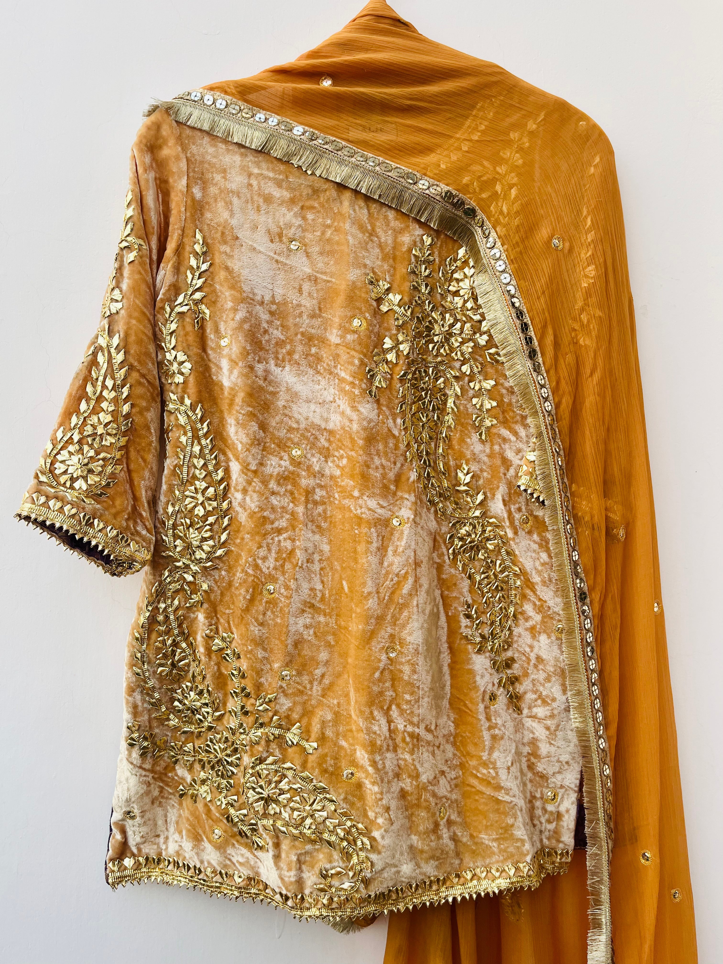 Velvet Garara Set