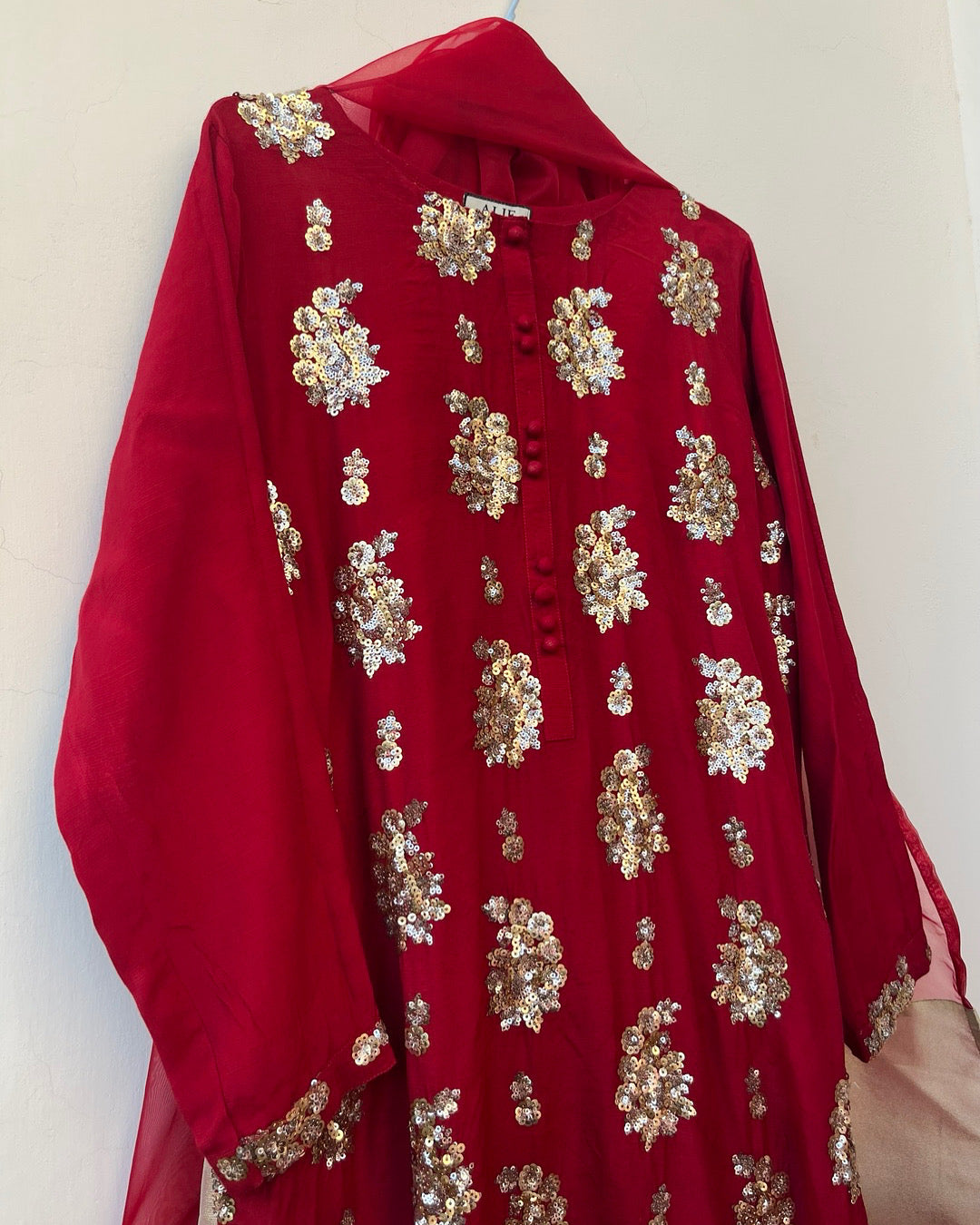 Noore Laal 3pc